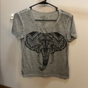 Elephant graphic tee